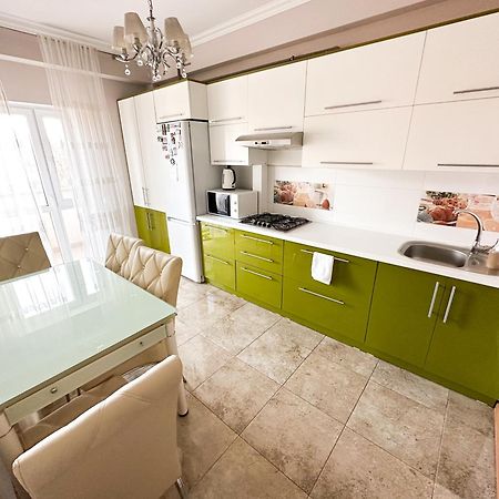 Bright & Quiet 2Room Apartment In City Center Chisinau Eksteriør bilde